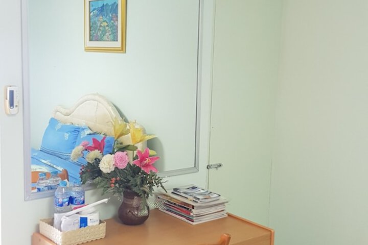 Room 16 of 25