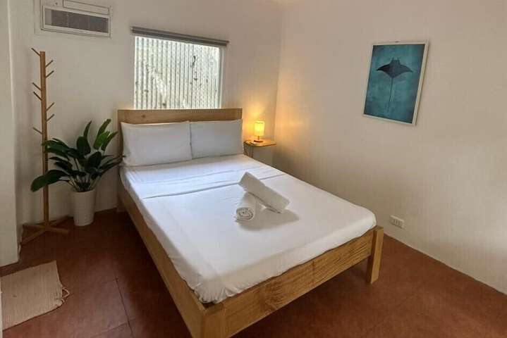 Room 48 of 121