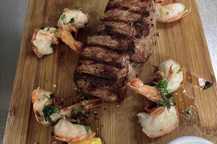 Dining 78 of 102