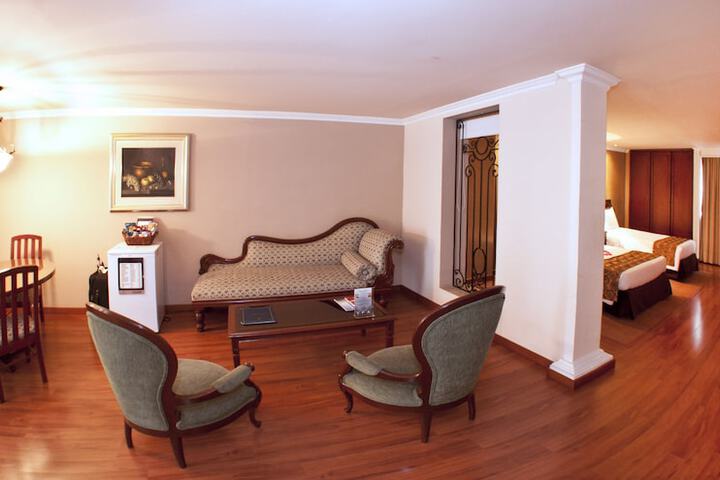 Room 22 of 49