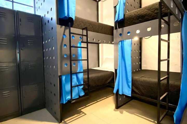 Room 15 of 51
