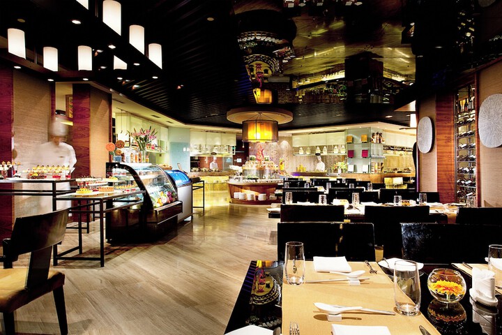 Dining 58 of 70