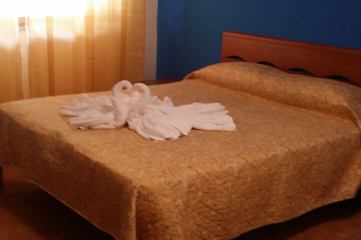 Room 3 of 24