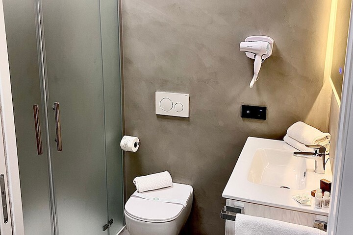 Room 39 of 52