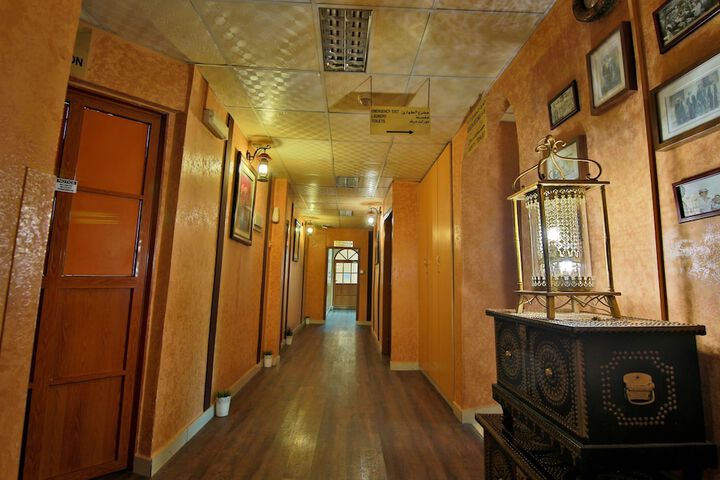 Ballroom/Hall 79 of 87