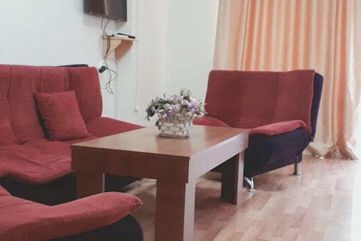 Room 7 of 11