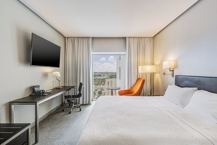 Room 31 of 78