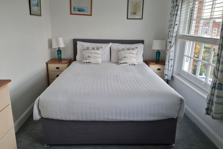 Room 3 of 21