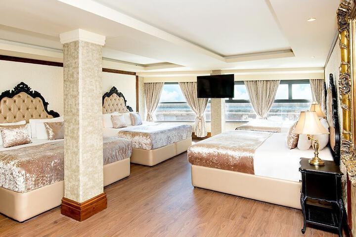 Room 60 of 194