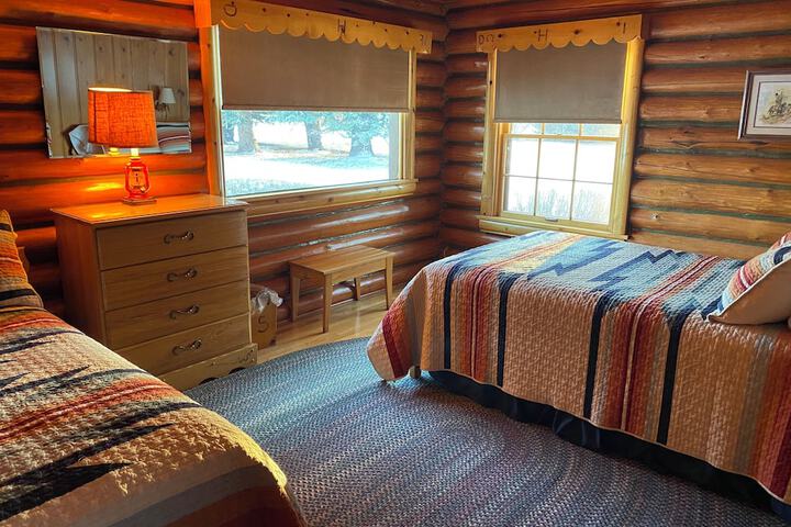 Room 40 of 212