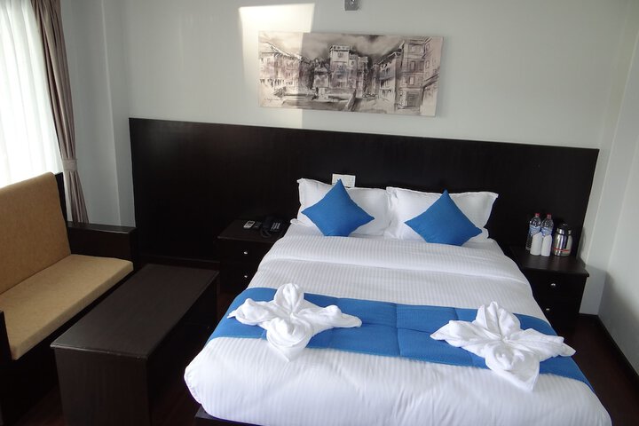Room 9 of 52