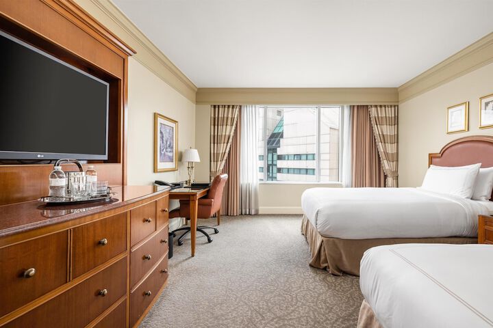 Room 16 of 195