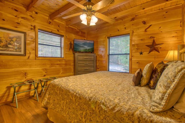 Room 1 of 27