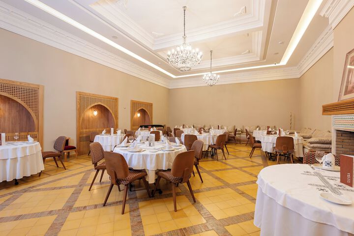 Dining Photos