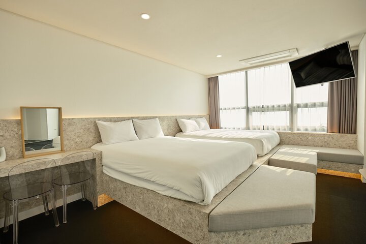 Room 69 of 224