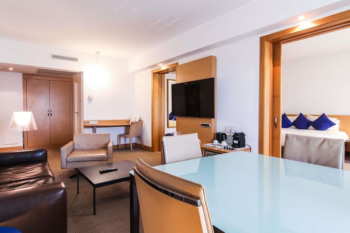 Room 39 of 268
