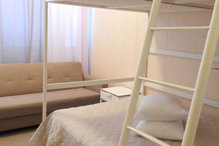 Room 29 of 86