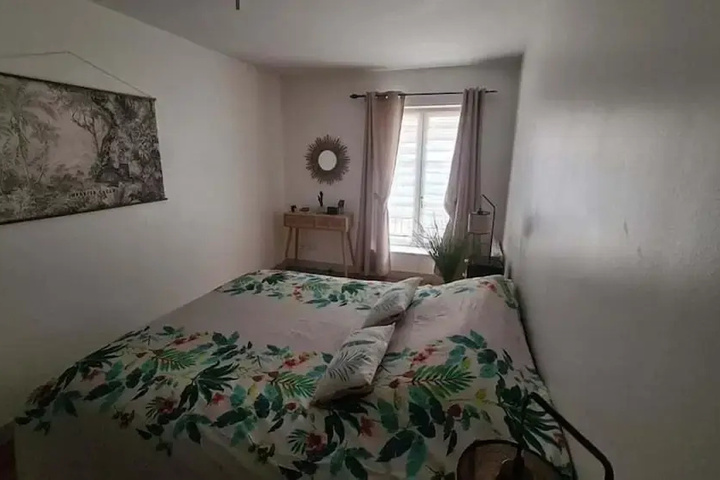 Room 4 of 21