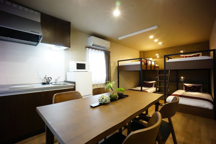 Room 8 of 41