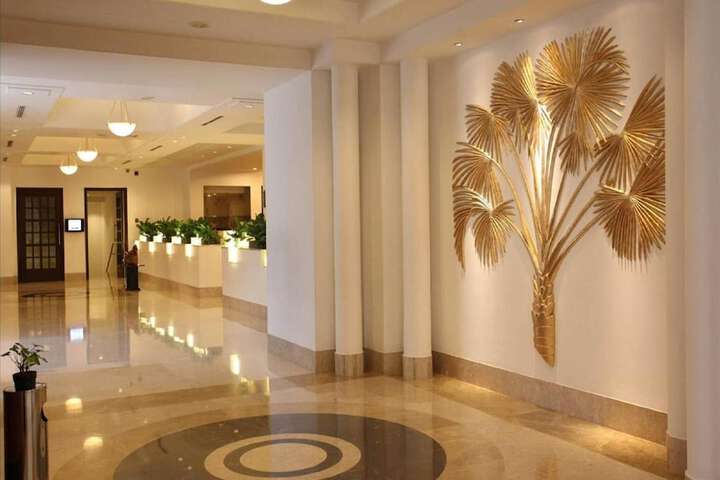 Hotel Lobby