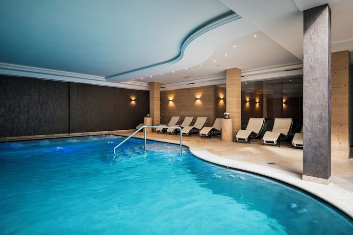 Pool 46 of 73