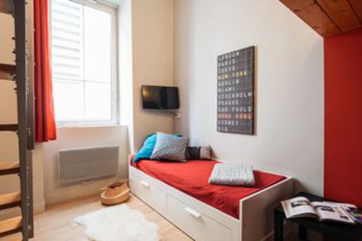 Room 21 of 24