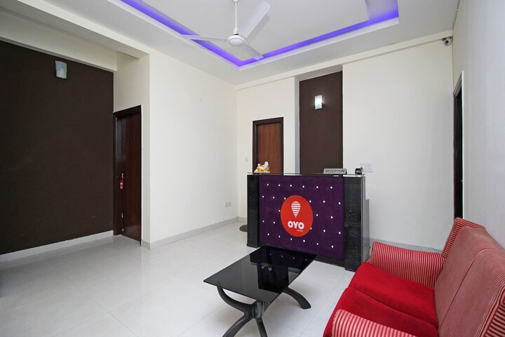 Hotel Interior 2 of 18