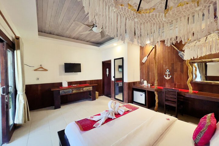 Room 45 of 82