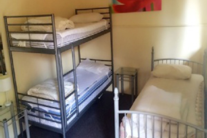 Room 176 of 192