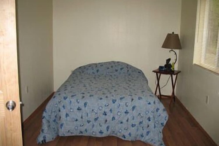 Room 6 of 29