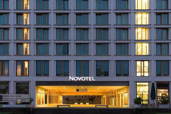 Hotel 58 of 58