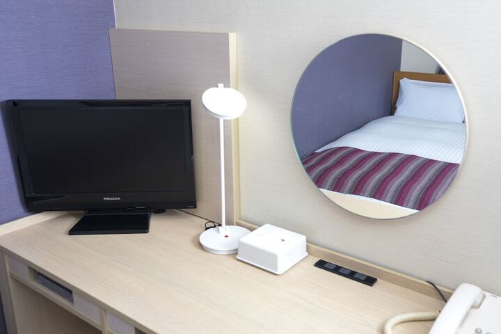 Room 14 of 25