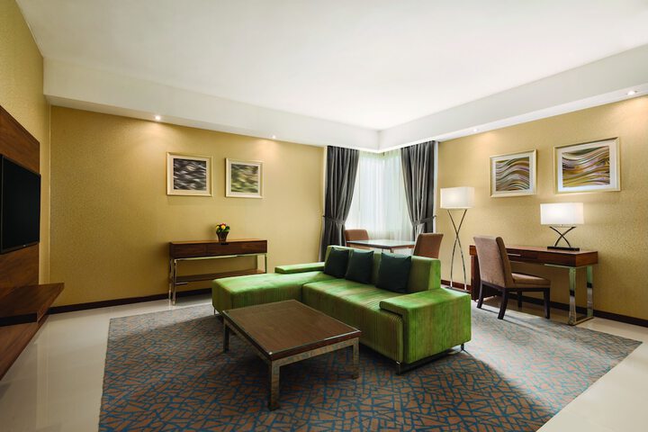 Room 8 of 21