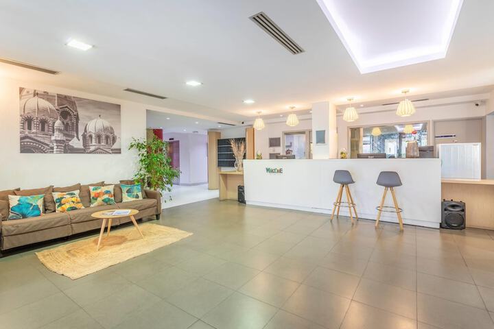 Guest Lobby