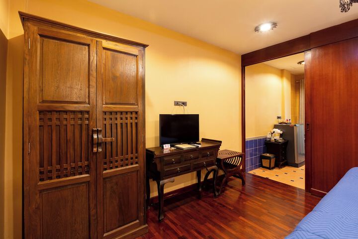 Room 46 of 95