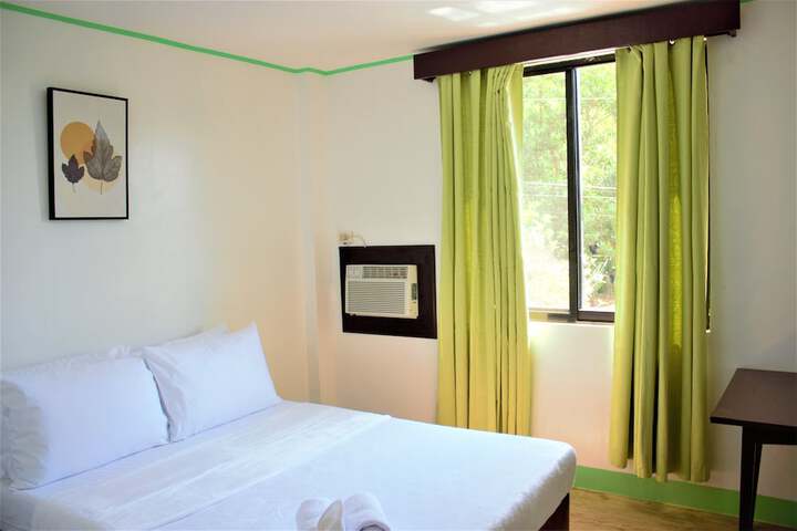 Room 3 of 31