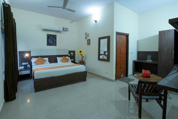 Room 6 of 41