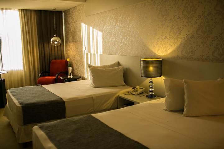 Room 15 of 73