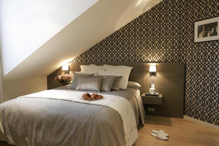 Room 21 of 84