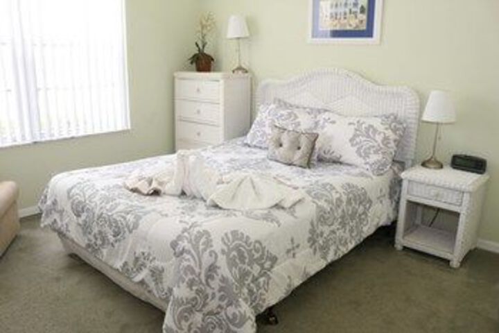 Room 7 of 22