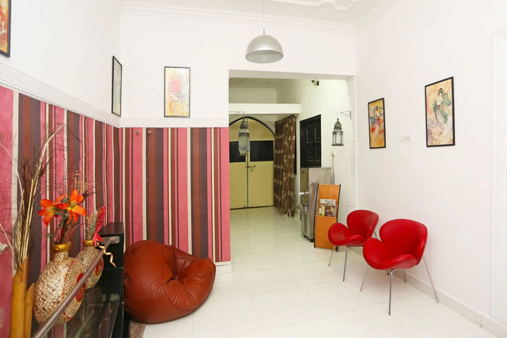 Room 12 of 17