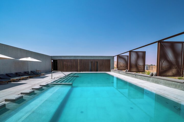 Pool 8 of 16