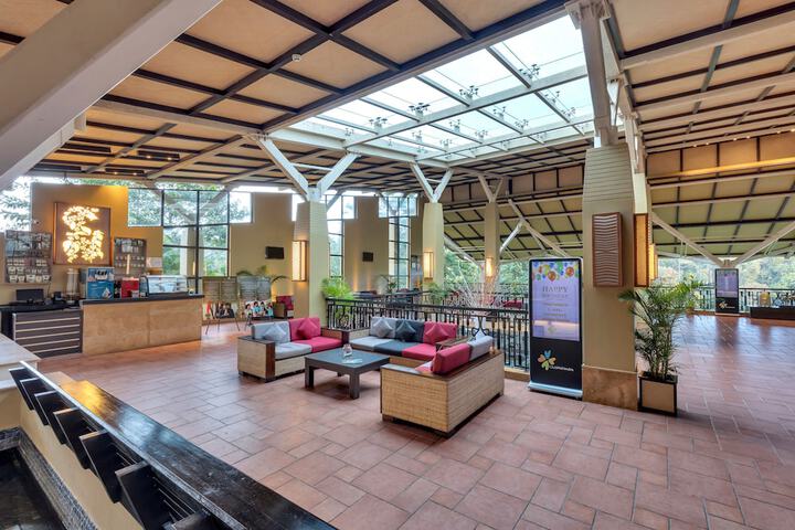 Lobby Photos