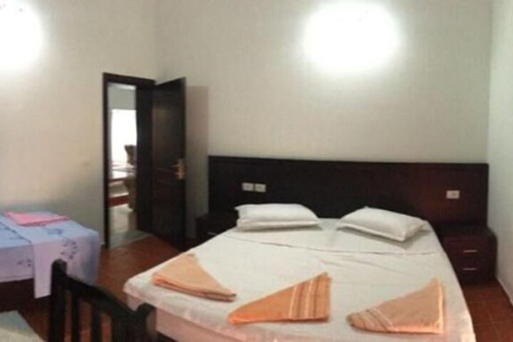 Room 18 of 43