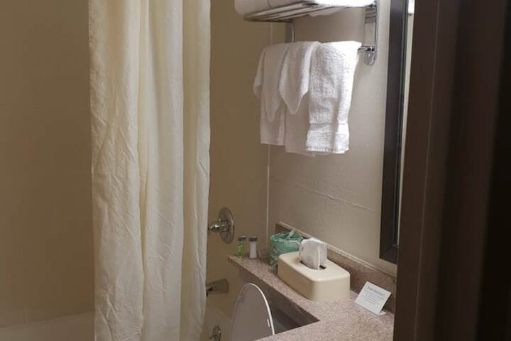 Clean Restrooms