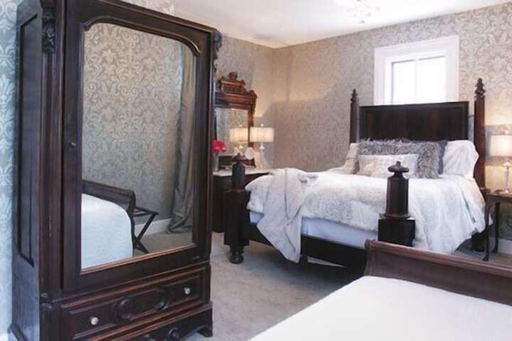 Room 14 of 46