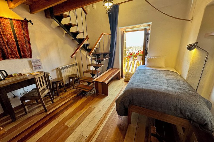Room 55 of 163