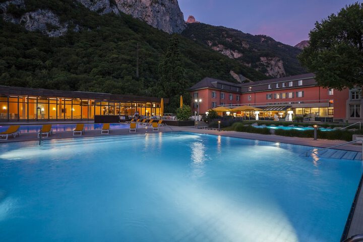 Pool Hotel