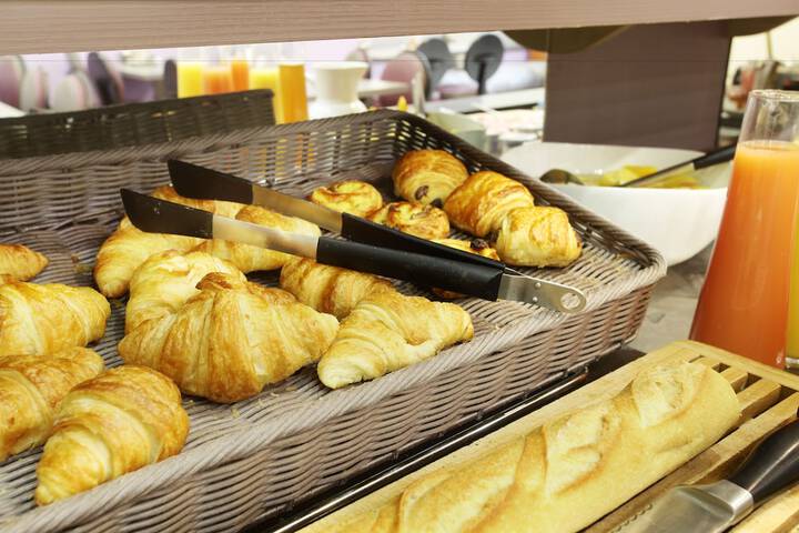 Breakfast/Coffee Service 113 of 146
