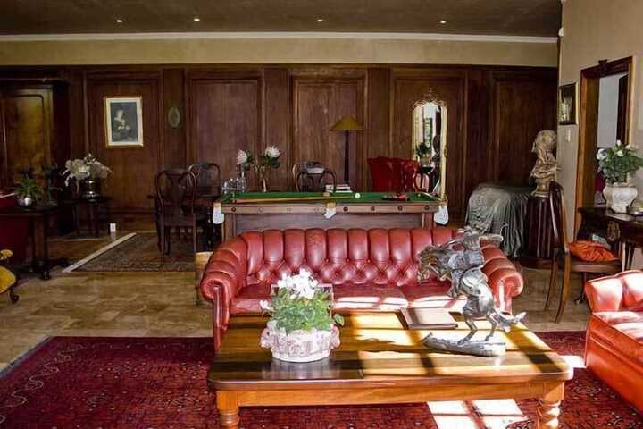 Room 20 of 99